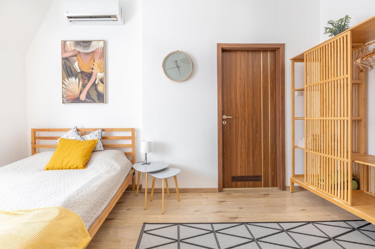 P34 Pannonia Apartment Budapest Bagian luar foto