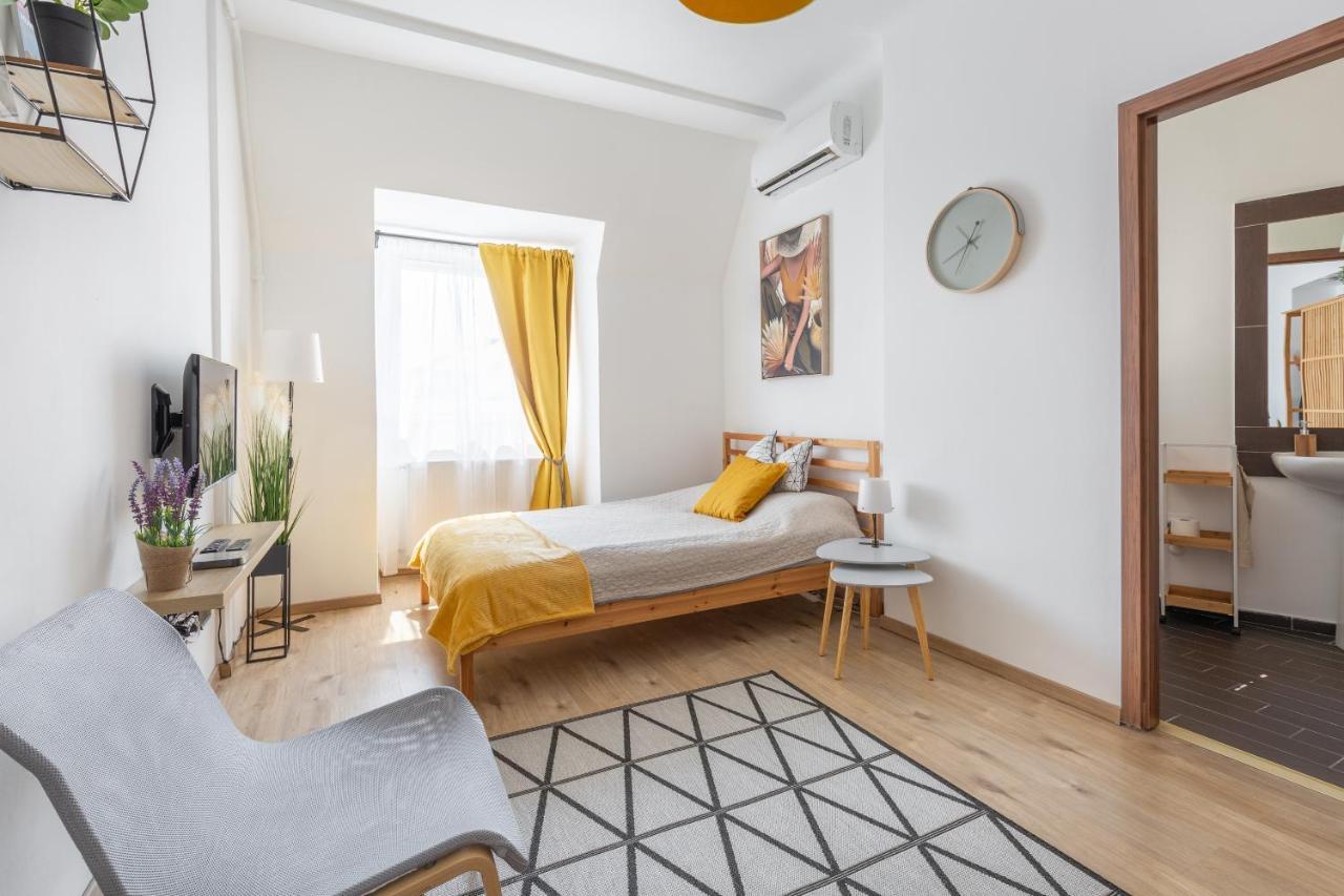 P34 Pannonia Apartment Budapest Bagian luar foto