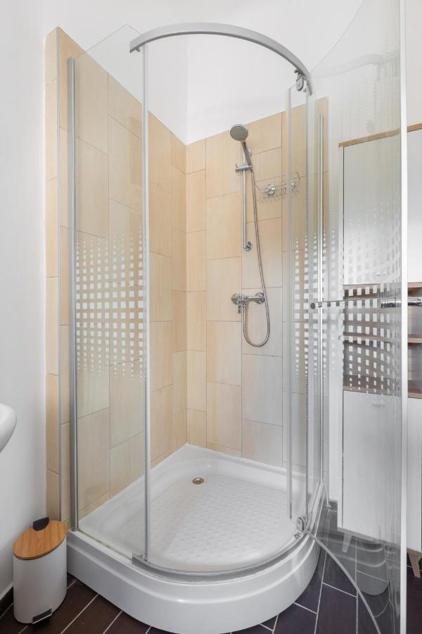P34 Pannonia Apartment Budapest Bagian luar foto