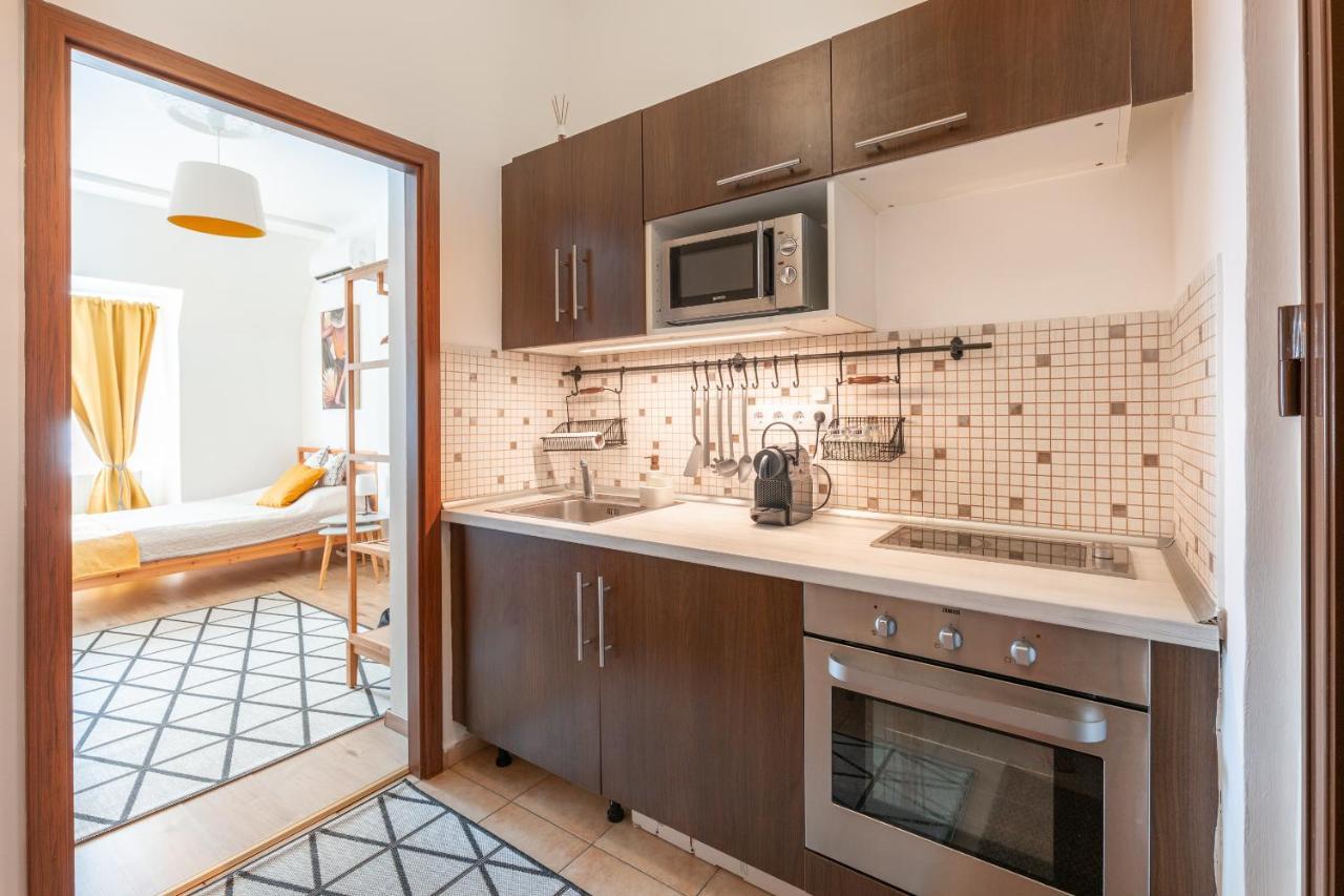 P34 Pannonia Apartment Budapest Bagian luar foto